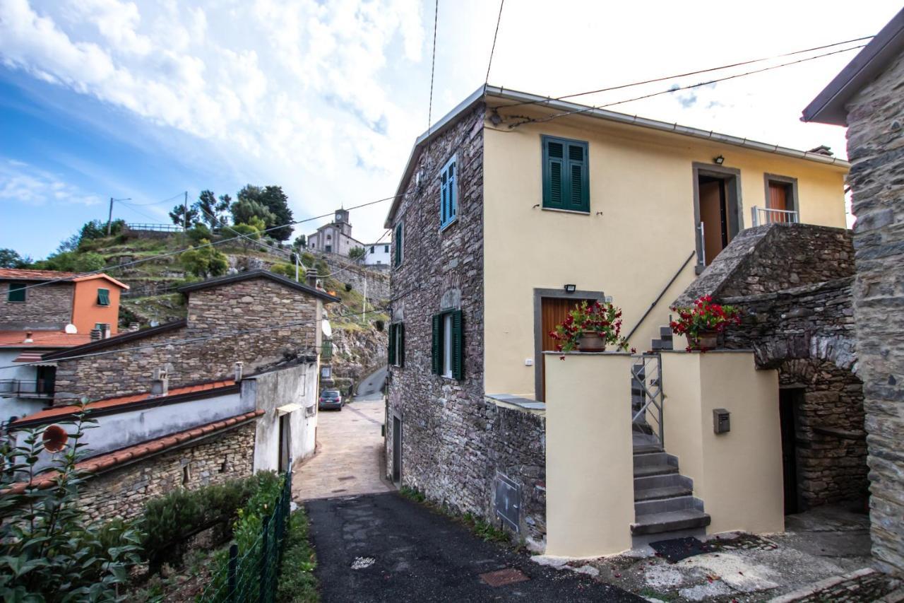 Near - Cinque Terre Holiday Apartment Riccò del Golfo di Spezia Buitenkant foto